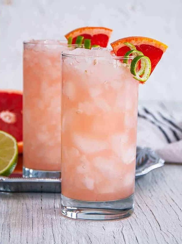 Refreshing Tequila Grapefruit Fizz