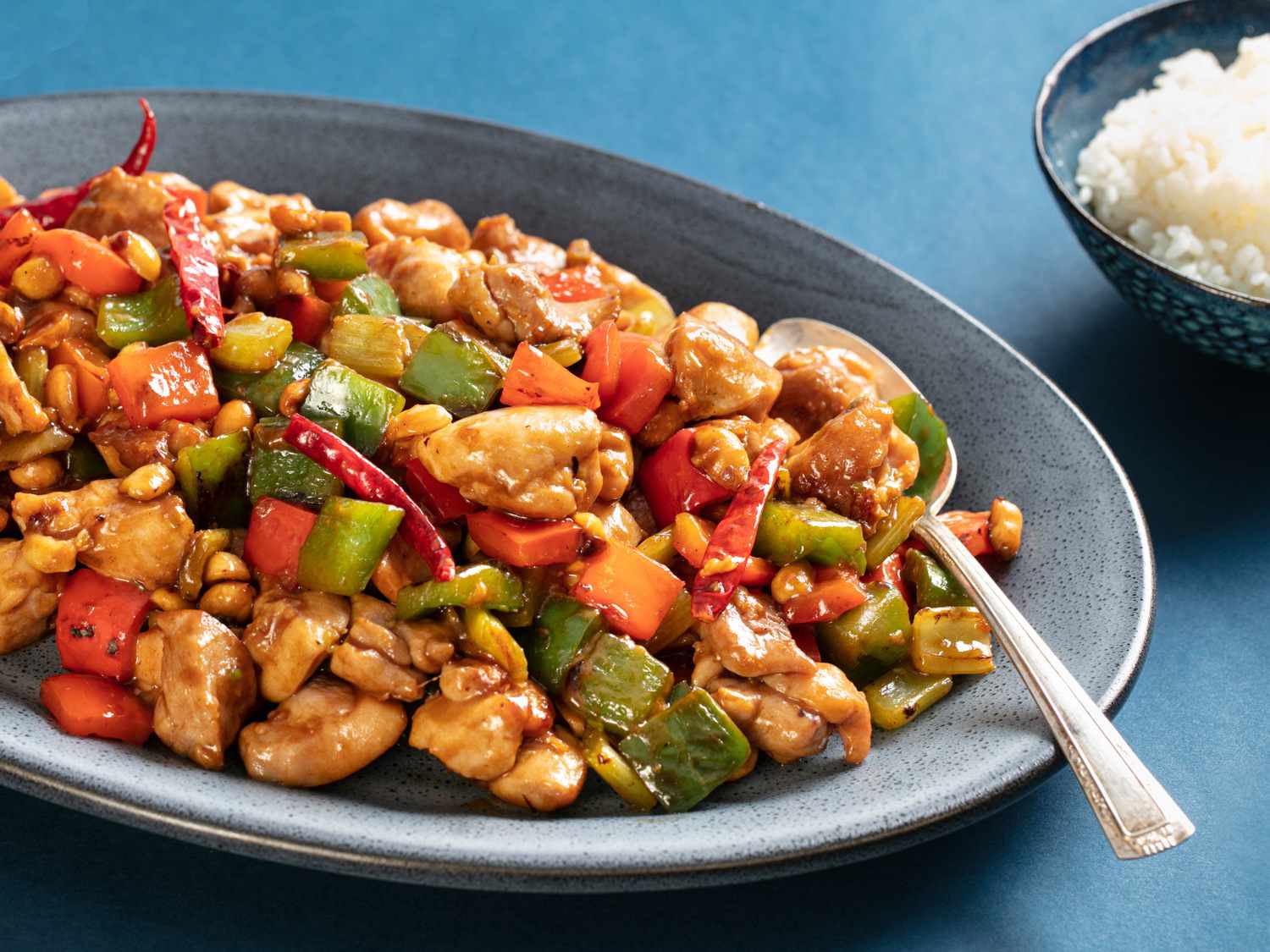 Stir-Fried Thai Chili Chicken with Vegetables and Peanuts