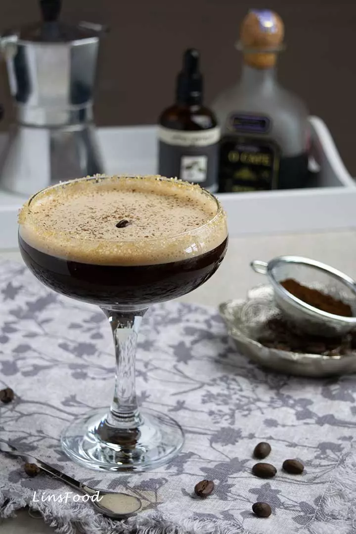 Spiced Cardamom Cold Brew Martini