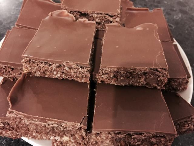 No-Bake Violet Crumble Chocolate Slice