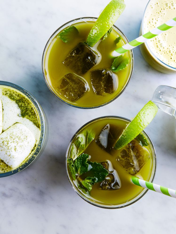 Shaken Citrus-Mint Sparkler
