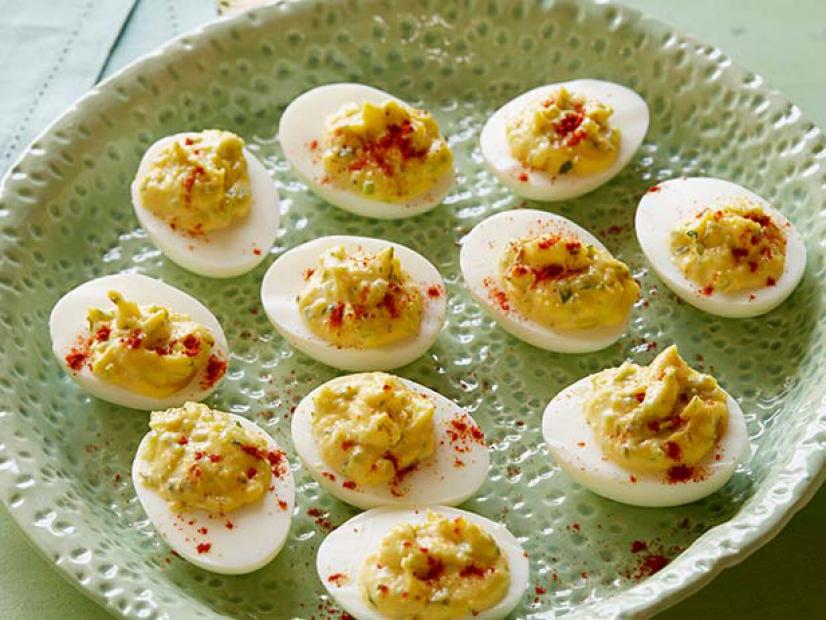 Classic Picnic Deviled Eggs with Smoked Paprika