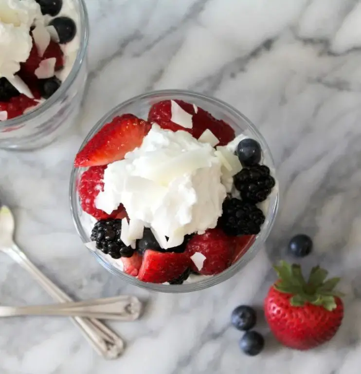 No-Bake Chilled Berry and Coconut Parfait