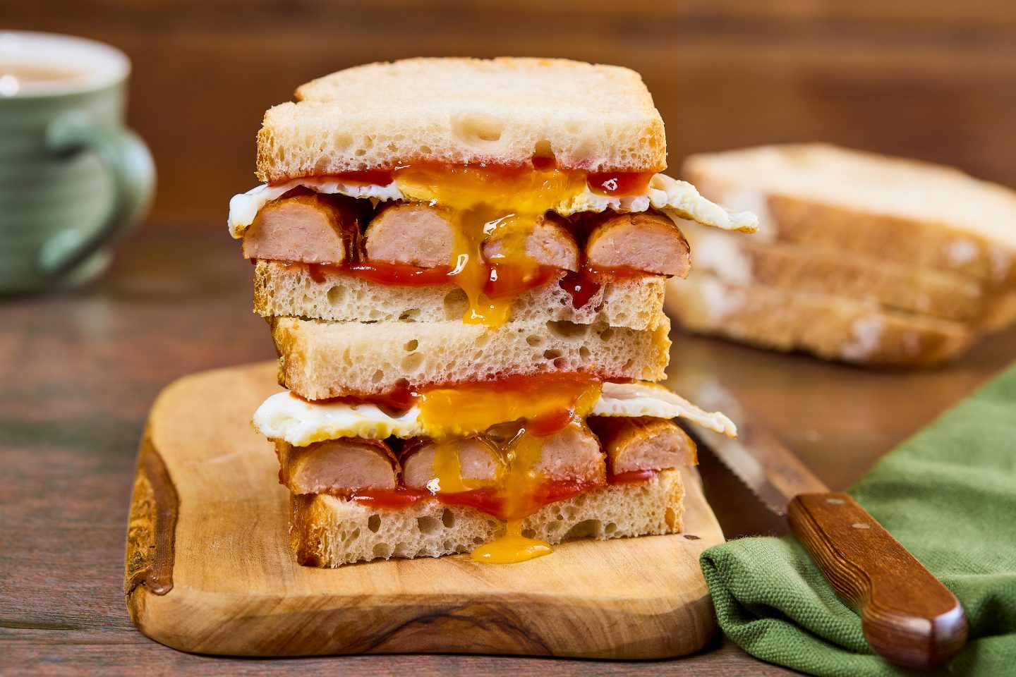 Barbecued Sausage Sandwich with Tomato Sauce and White Bread