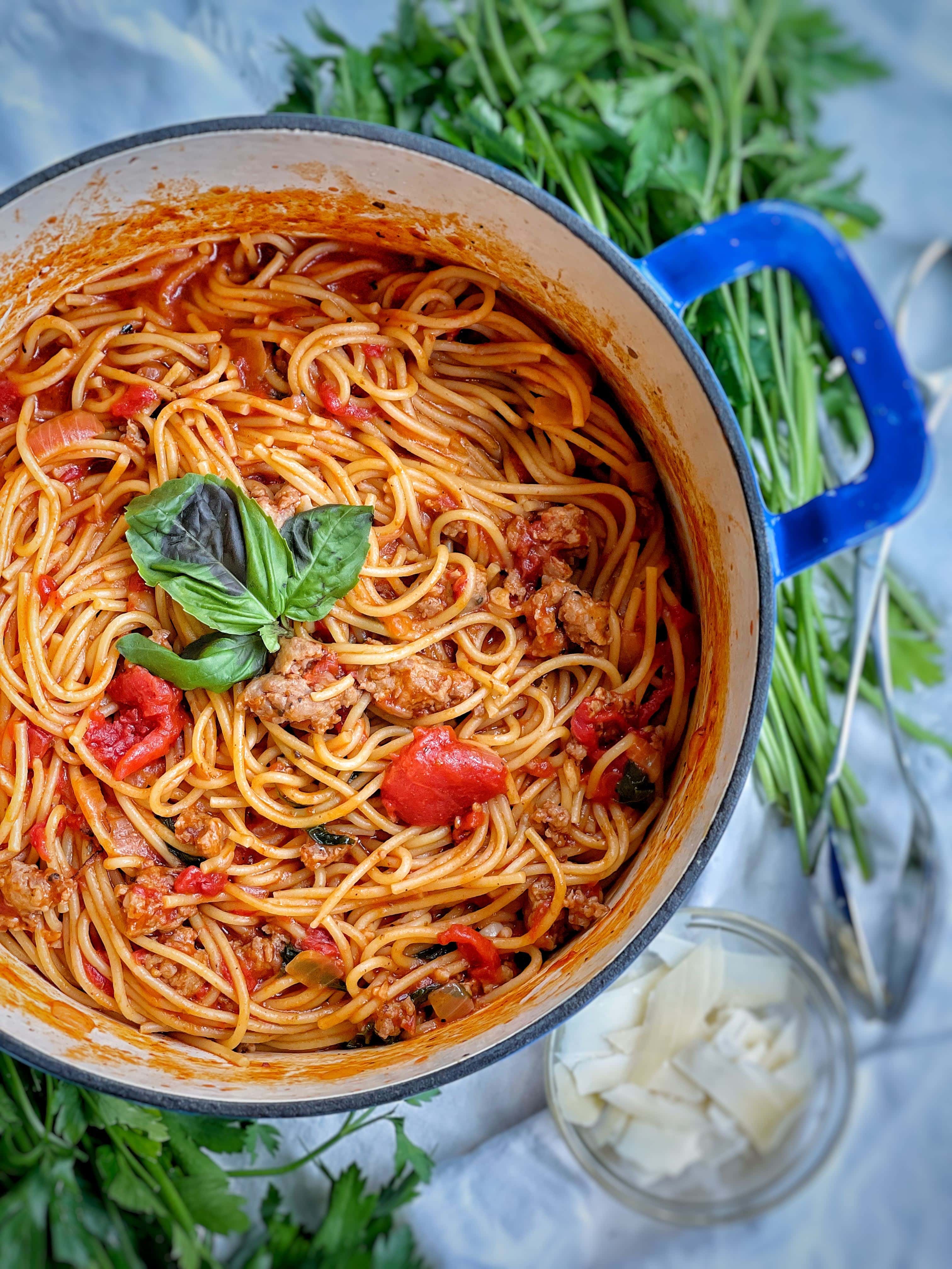 One-Pot Spaghetti with Tomato and Sausage Ragù