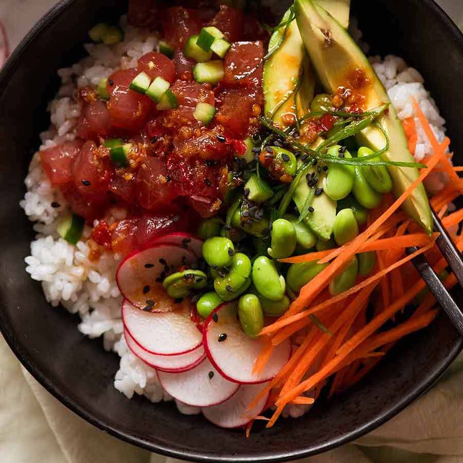 Spiced Tuna Poke Bowl with Mango and Seaweed Salad