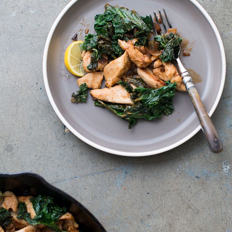 Spicy Garlic Stir-Fried Kale with Chili and Lemon