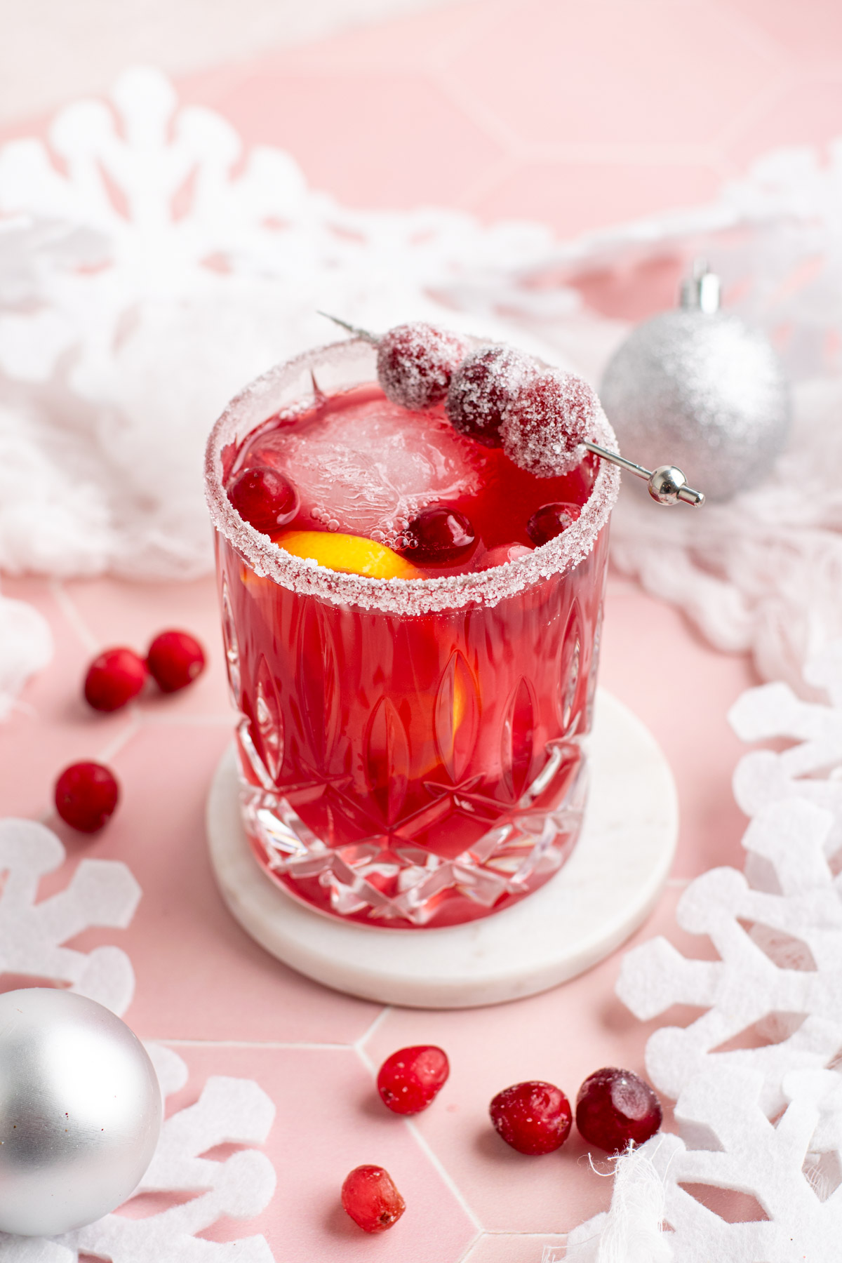 Lingonberry Gin Fizz Cocktail
