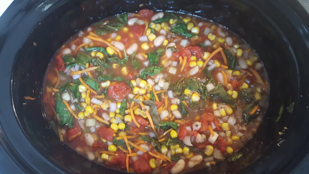 Hearty Vegetable and White Bean Soup