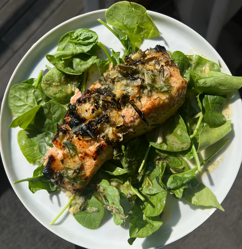 Lemon-Dill Grilled Salmon with Herb Crust