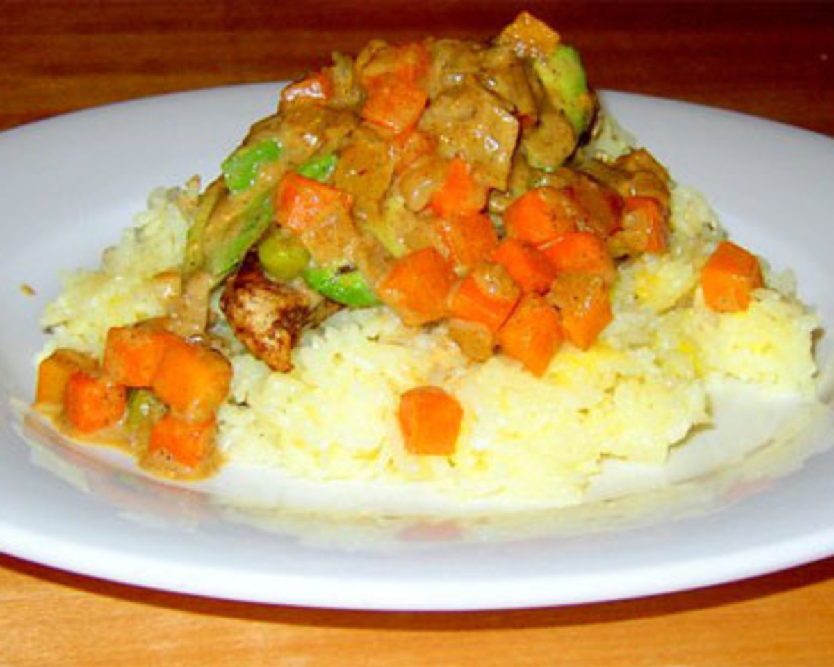 Electrolyte-Boosting Avocado & Coconut Chicken Skillet