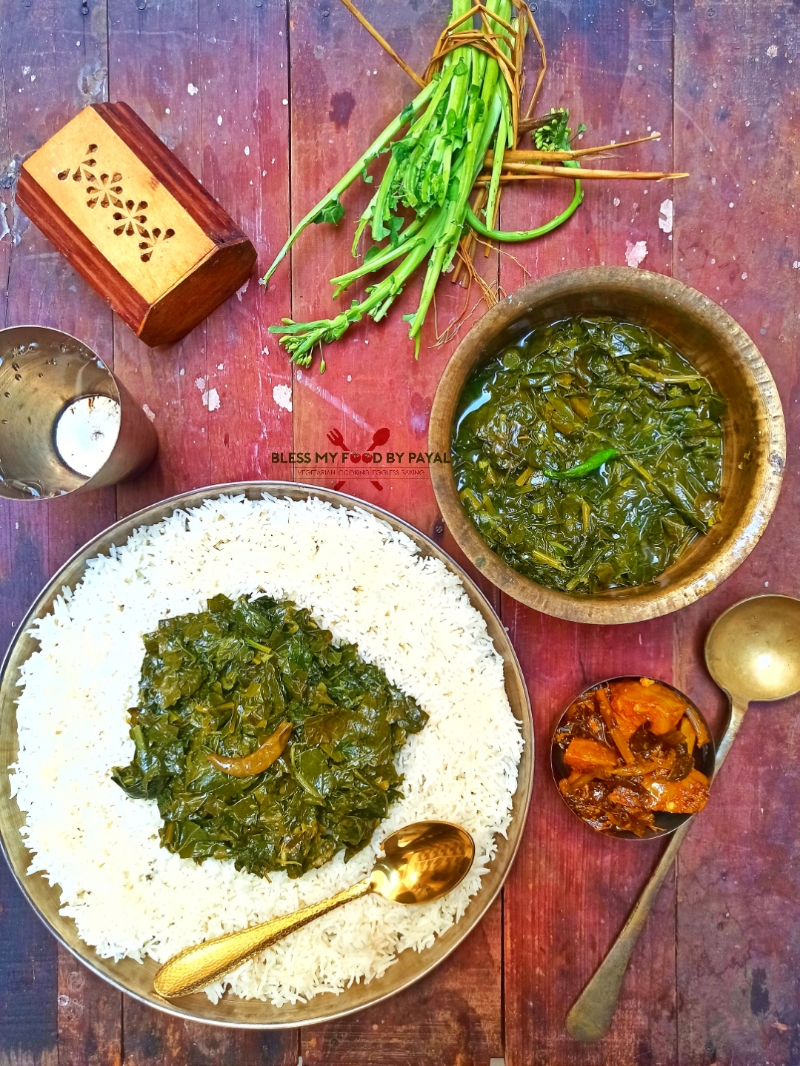 Kashmiri Vegetable Haakh with Mustard Greens and Garlic