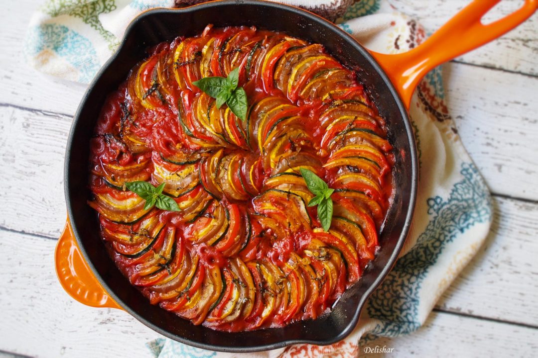 Ratatouille-Inspired Roasted Vegetable Bowl with Herb Chicken