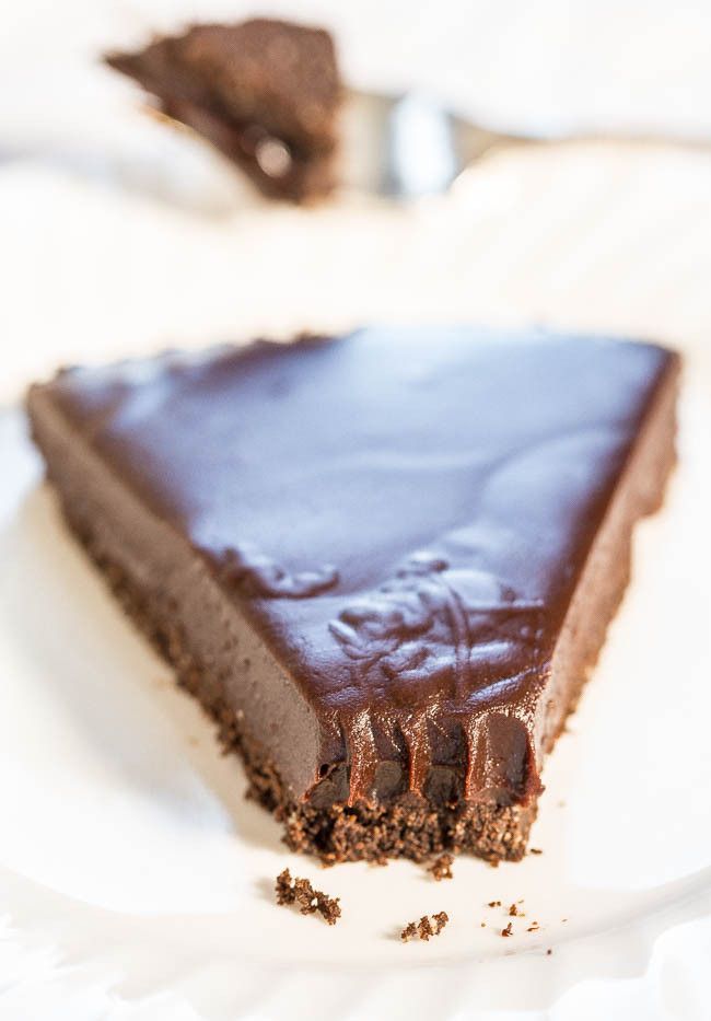 No-Bake Chocolate Almond Tart with Honey Glaze