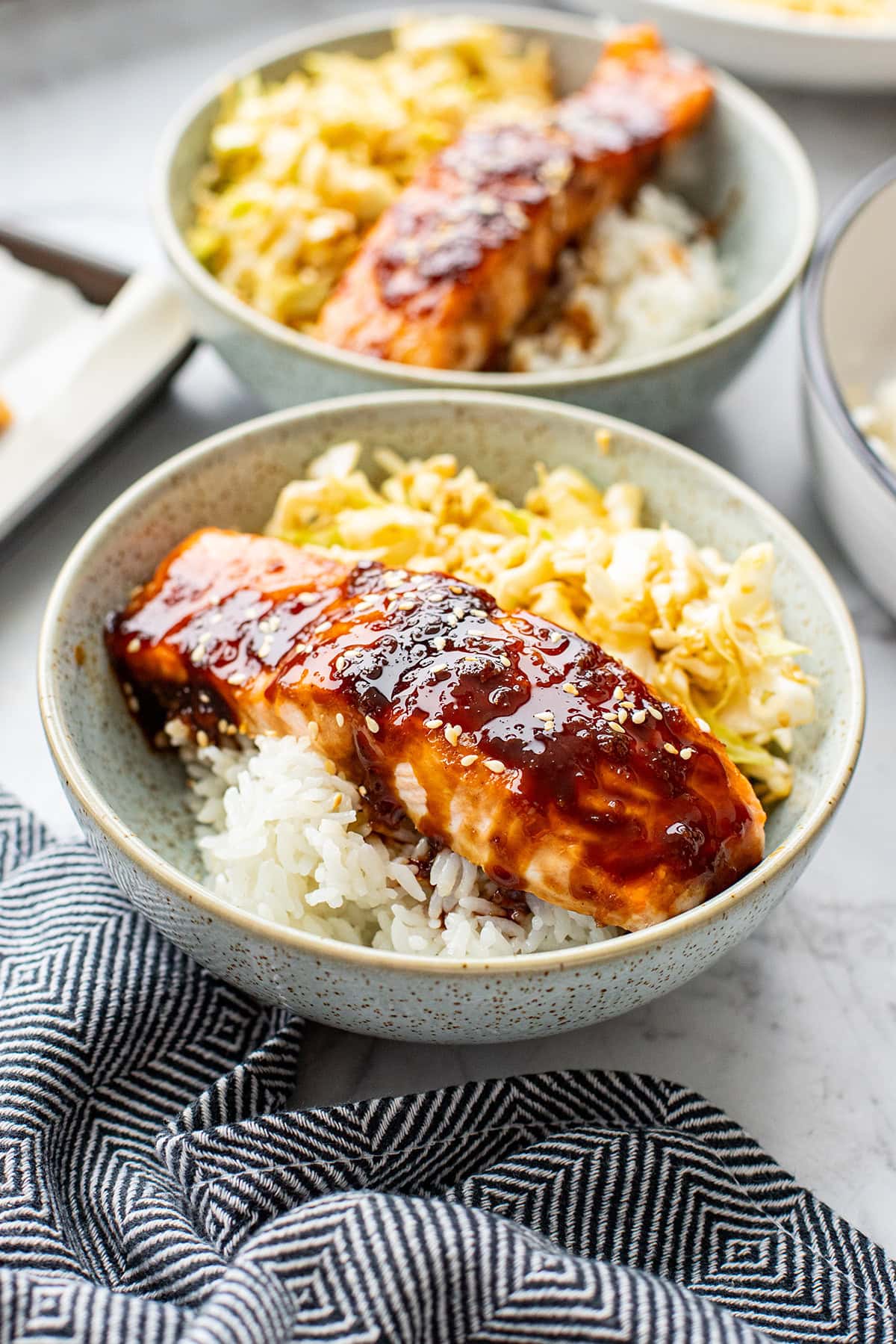 Japanese-Style Teriyaki Salmon Bowls