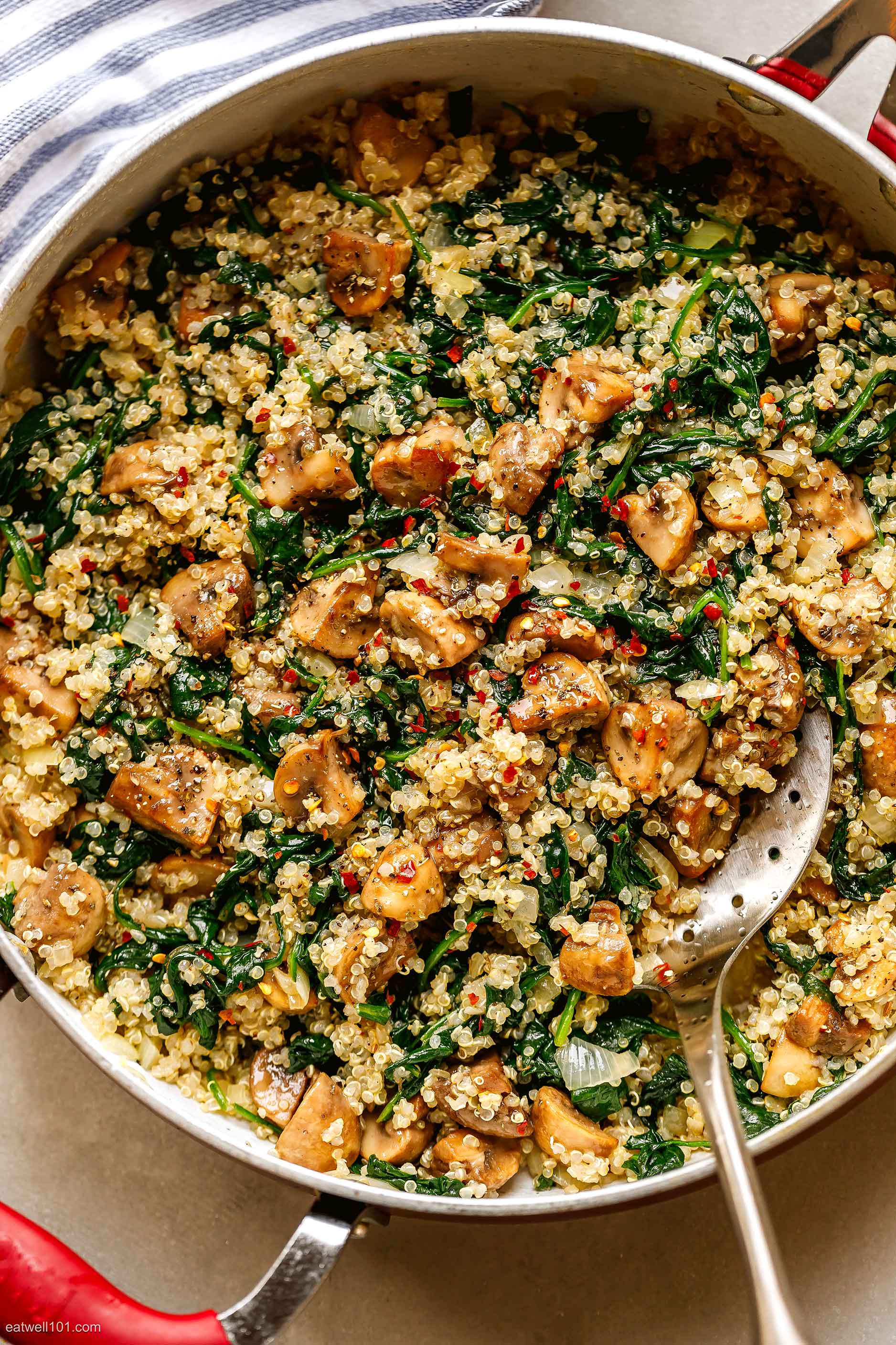 Mushroom and Spinach Quinoa Bowl