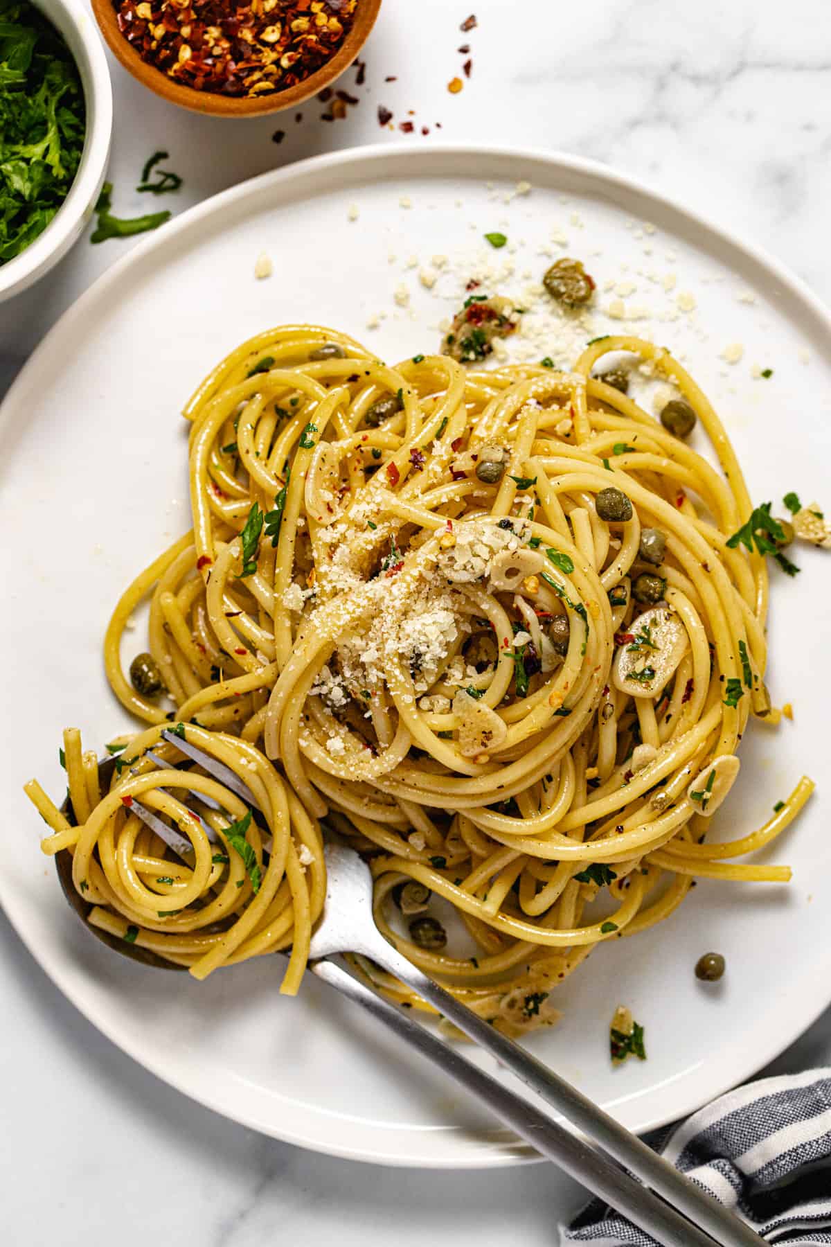 Man's Simple Pasta with Garlic and Olive Oil