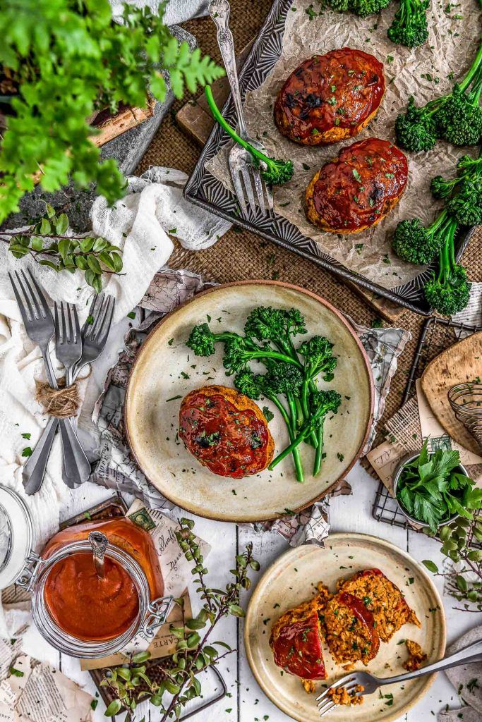Veggie-Packed Damper with Native Pepperberry Butter