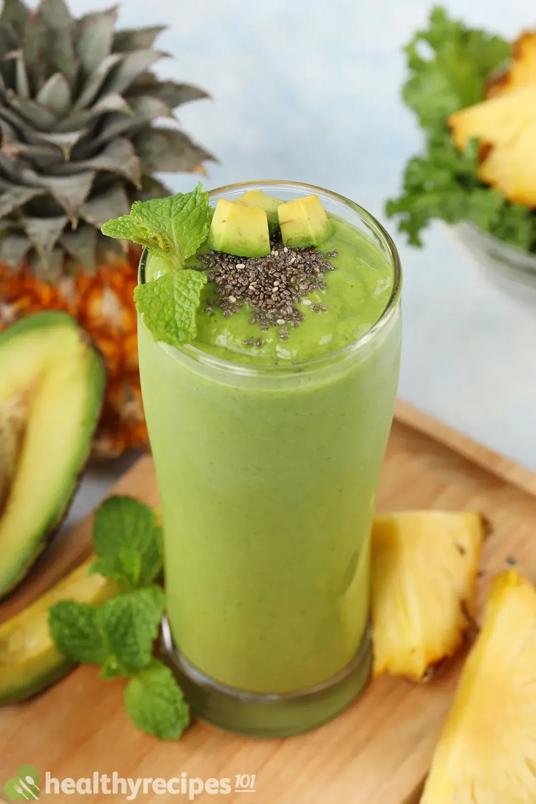 Green Power Smoothie with Avocado
