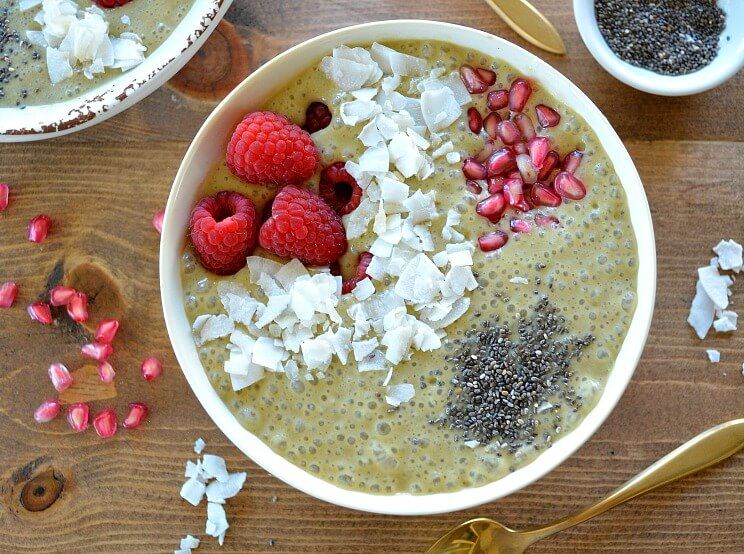 Turquoise Lake Matcha Smoothie Bowl