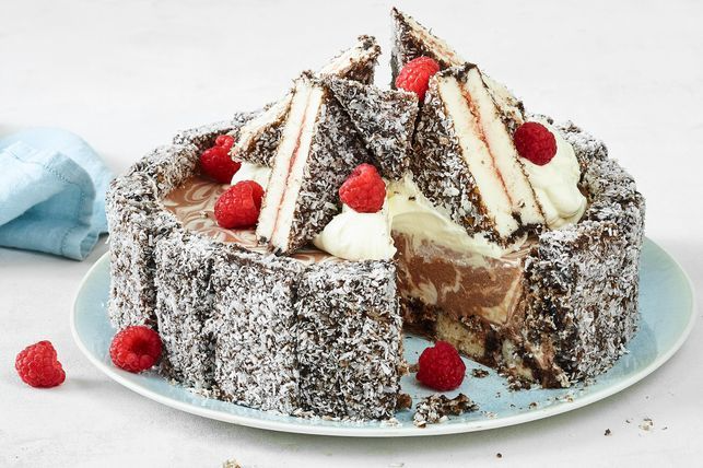No-Bake Lamington Cheesecake with Coconut Crust