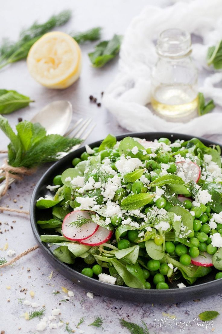Smashed Pea and Mint Salad with Lemon Myrtle Dressing