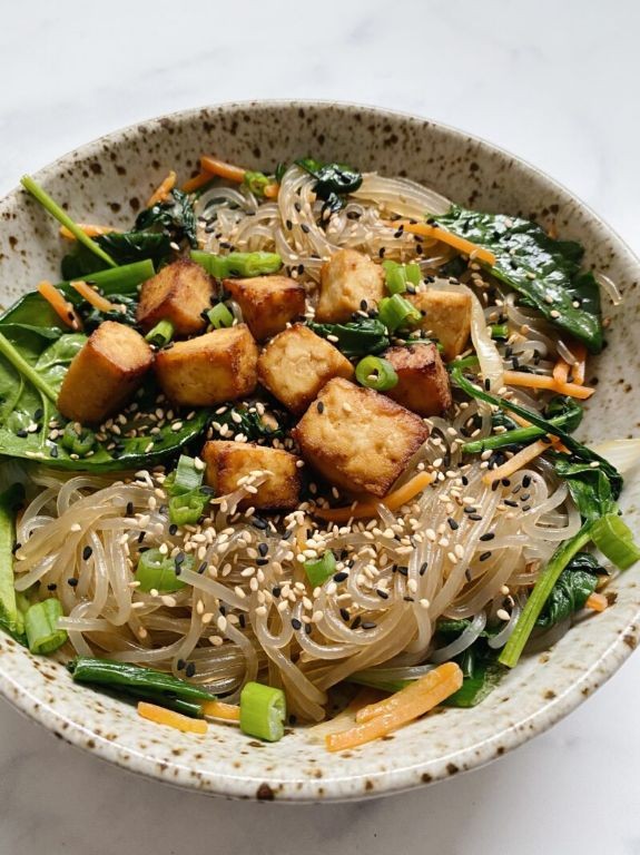 Stir-Fried Glass Noodles with Tofu and Scallions