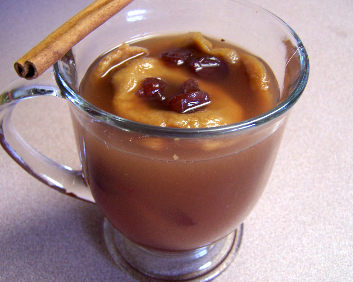Spiced Apple Compote with Cinnamon