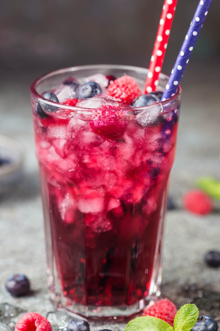 Vodka Berry Sparkle with Citrus Zest