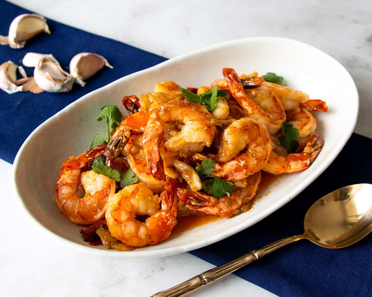 Stir-Fried Asian Fusion Shrimp with Garlic and Ginger
