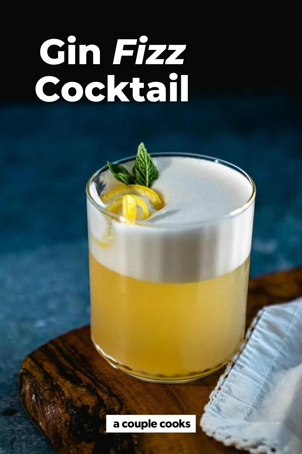 Ginger-Spiced Gin Fizz with Lemon Foam