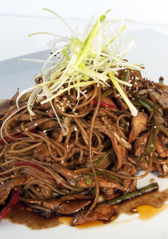 Zucchini Noodles Stir-Fried with Sesame Ginger Beef