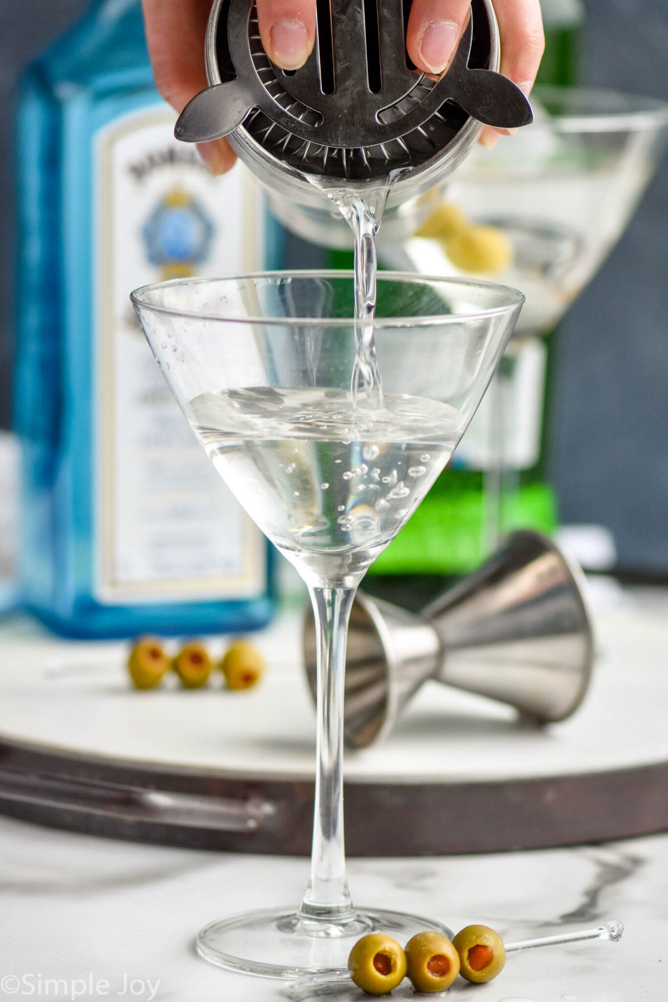 Cardamom-Infused Gin Martini