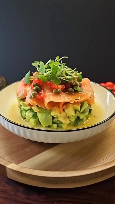 Turmeric-Smoked Salmon with Avocado-Cucumber Salad