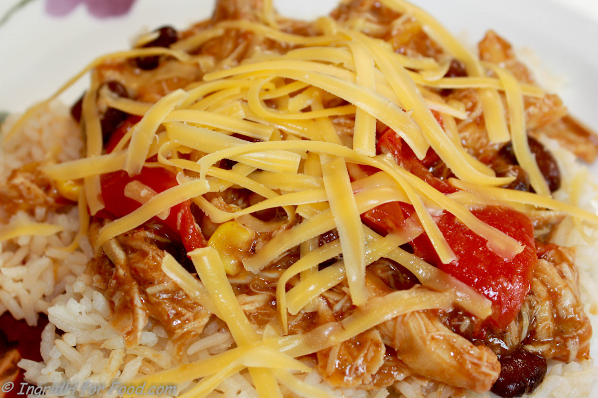 Slow Cooker Tex-Mex Chicken with Black Beans and Roasted Red Peppers