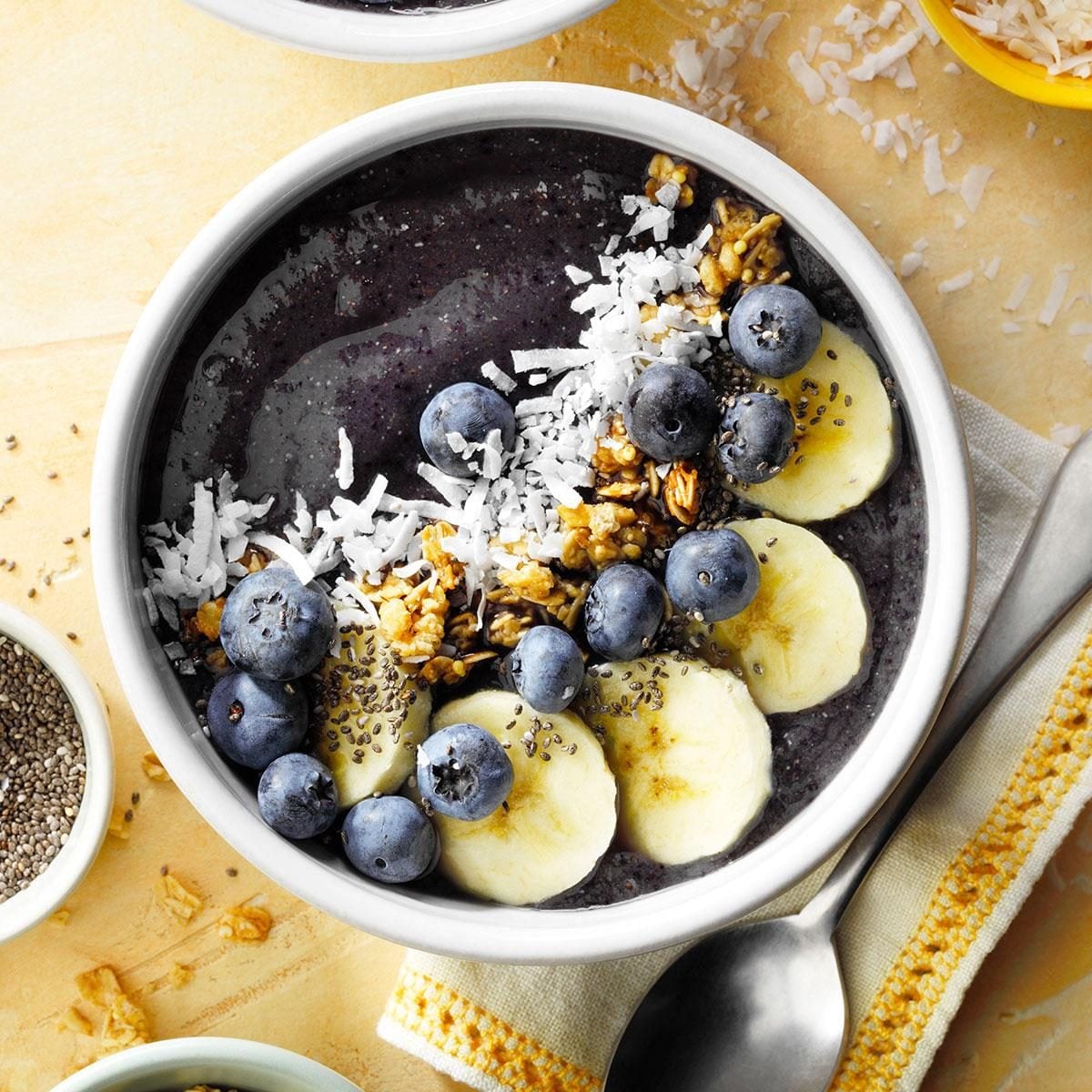 Blueberry and Macadamia Smoothie Bowl with Wattleseed Granola