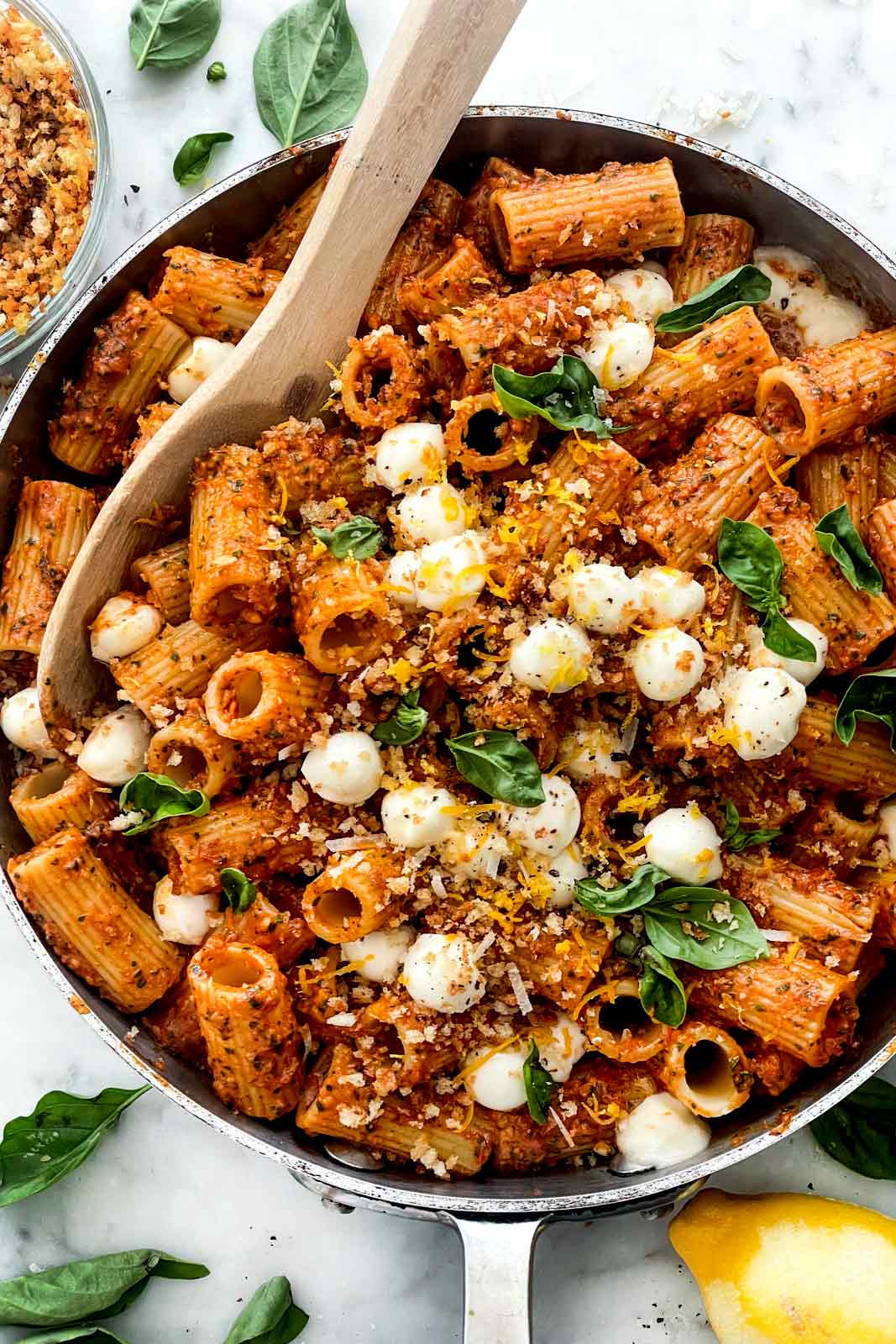 Half & Half Tomato-Pesto Pasta