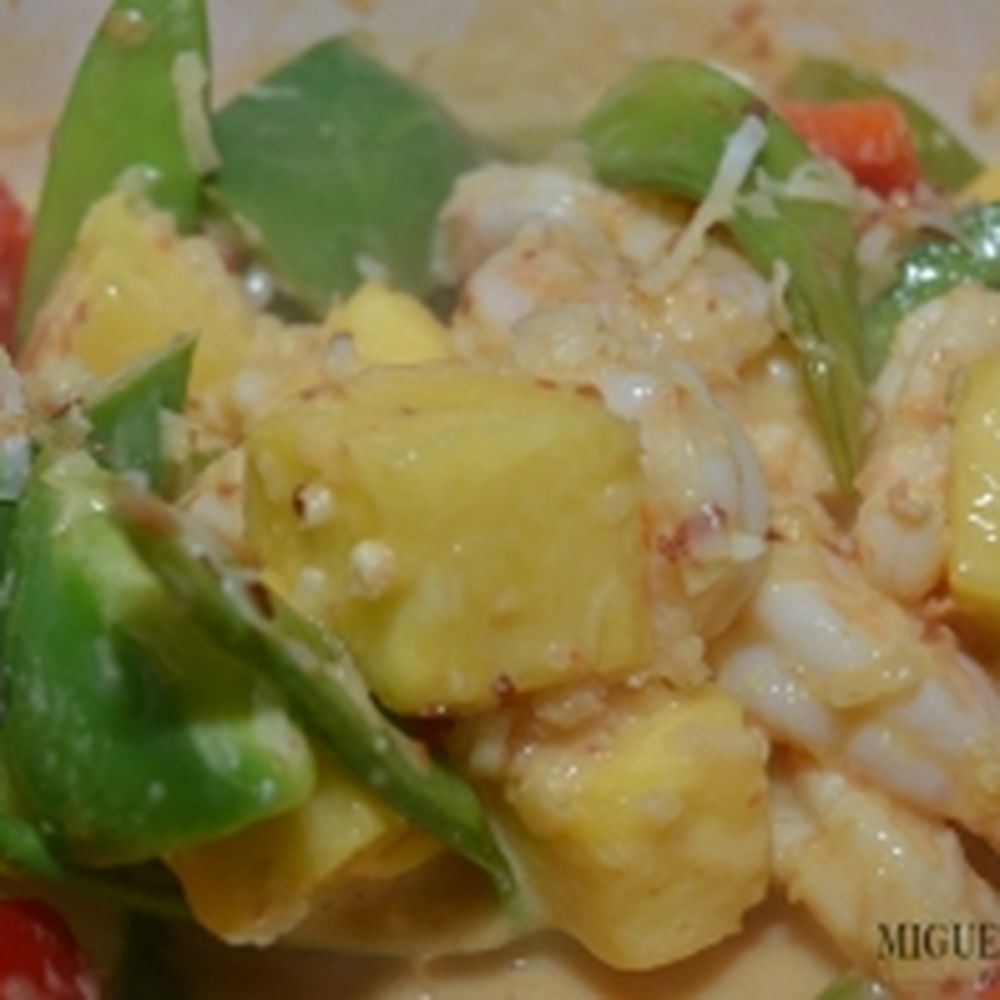 Pineapple Coconut Curry with Shrimp