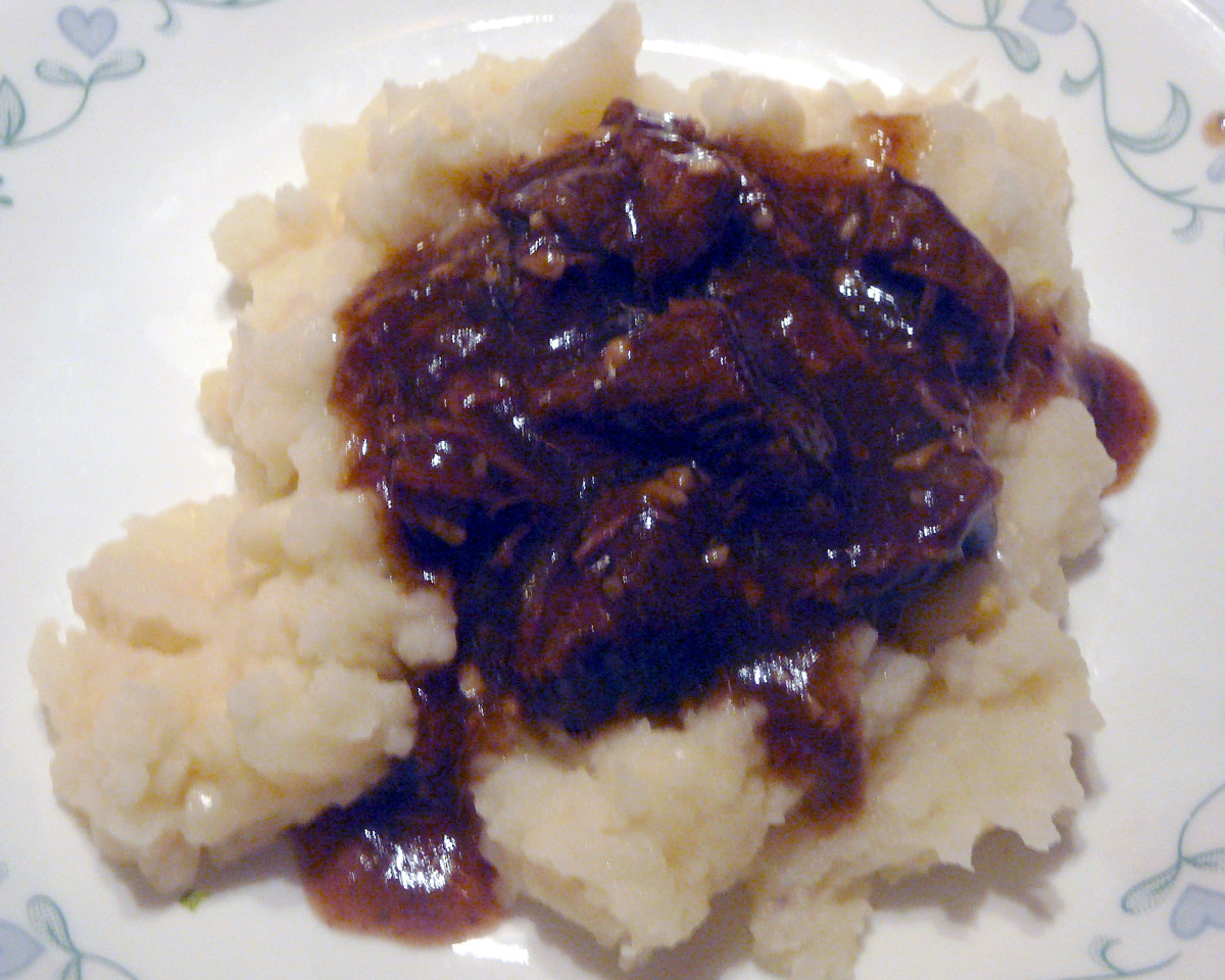 Beef Carbonade with Caramelized Onions