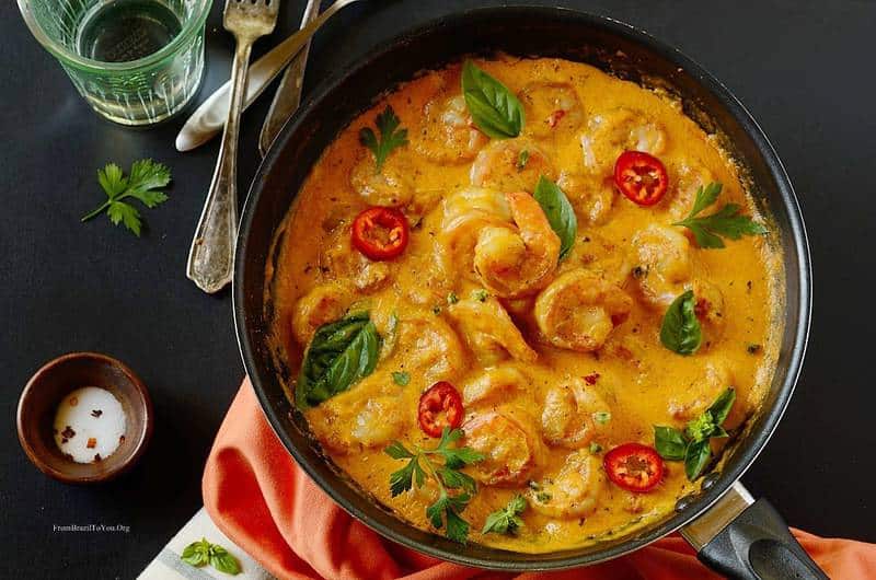 Camarão no Leite de Coco Spicy Shrimp in Coconut Sauce