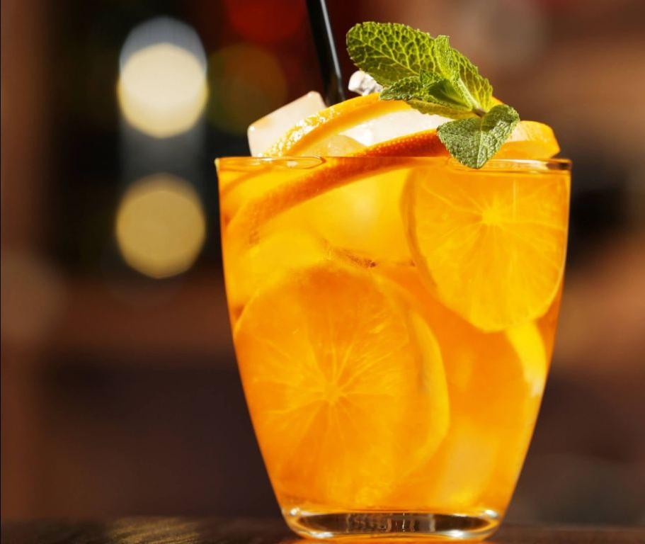 Mint-Infused Orange Gimlet with Vodka