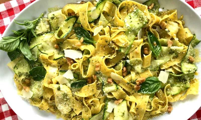 Cheesy Zucchini Ribbons with Hidden Spinach Pasta Sauce