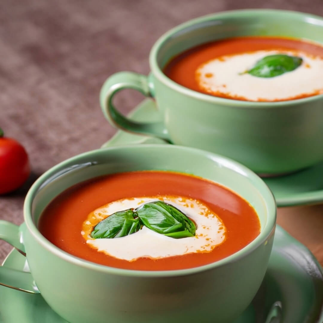 Tomato-Basil Soup with Creamy Finish