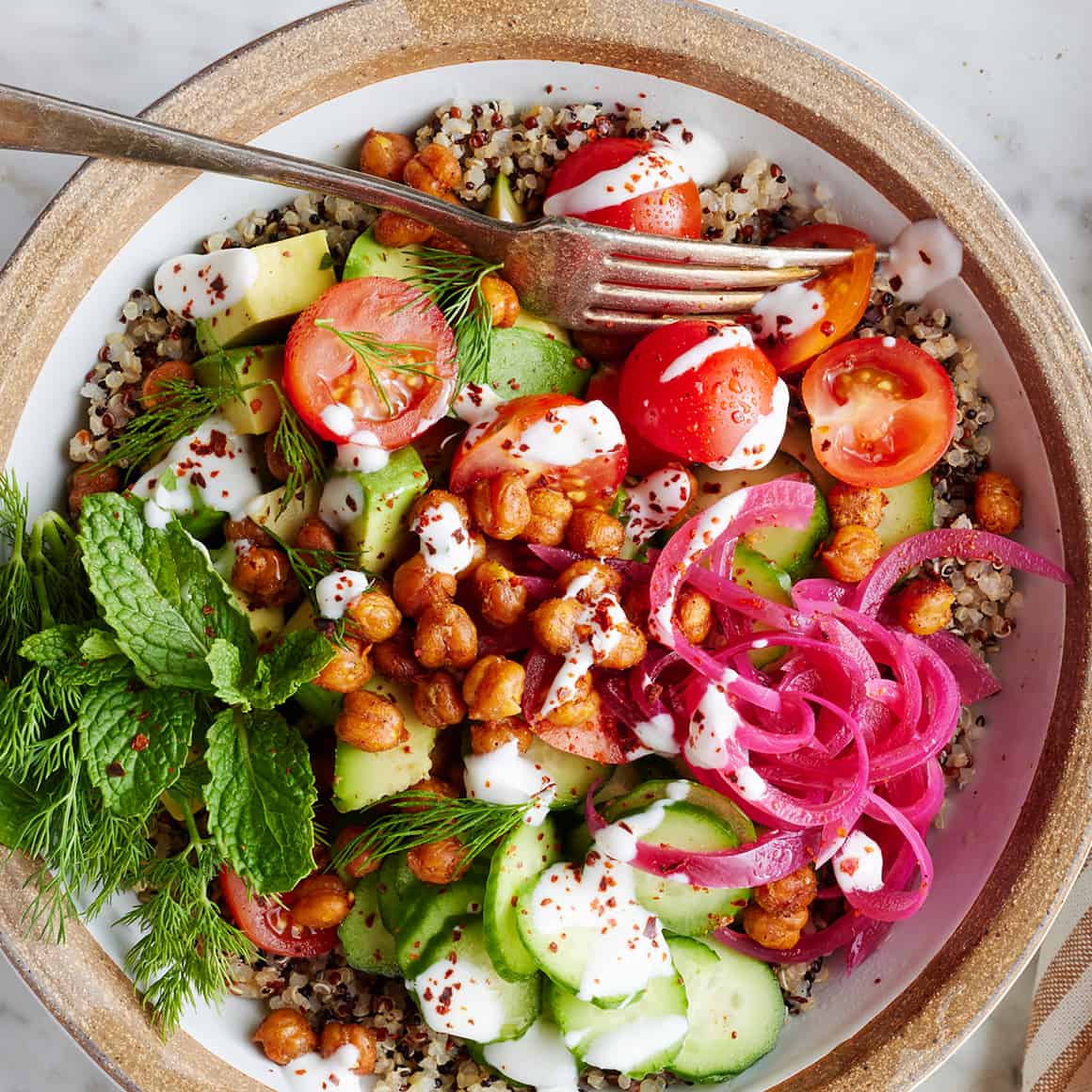 Make-Ahead Mediterranean Chickpea and Quinoa Bowls