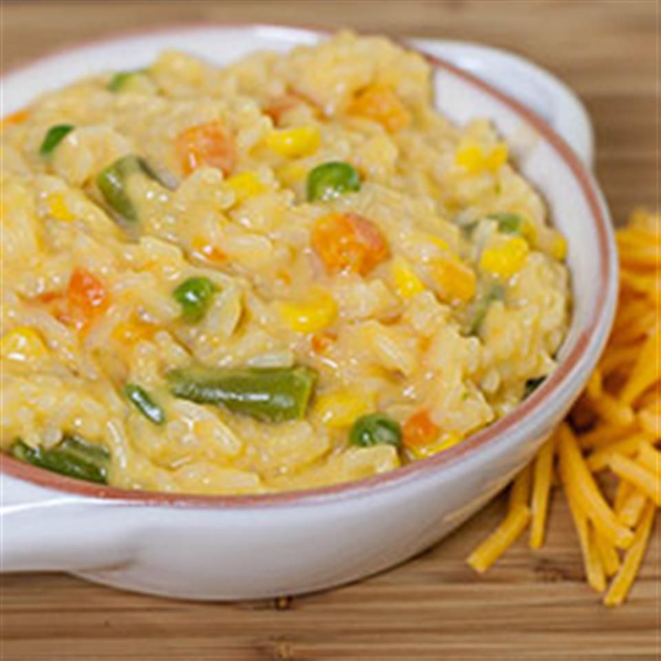 One-Pot Cheesy Vegetable Rice with Peas and Carrots