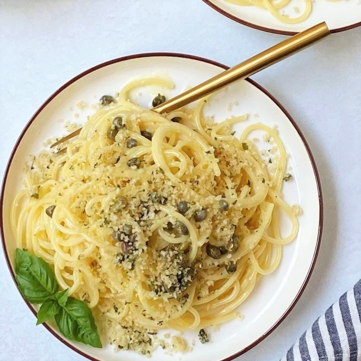 Lemon-Caper Creamy Chicken & Pasta
