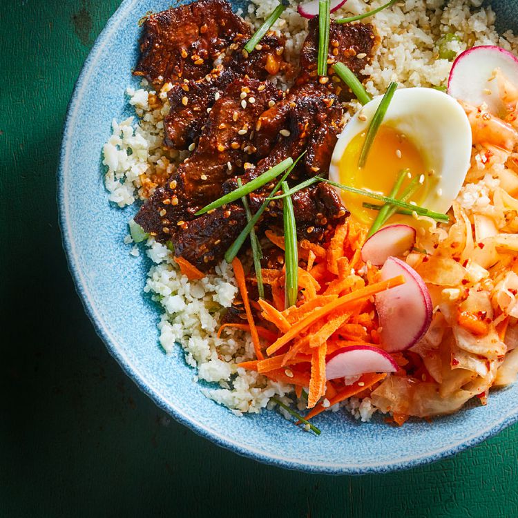 Sticky Korean Rice Bowl with Kimchi and Gochujang Sauce