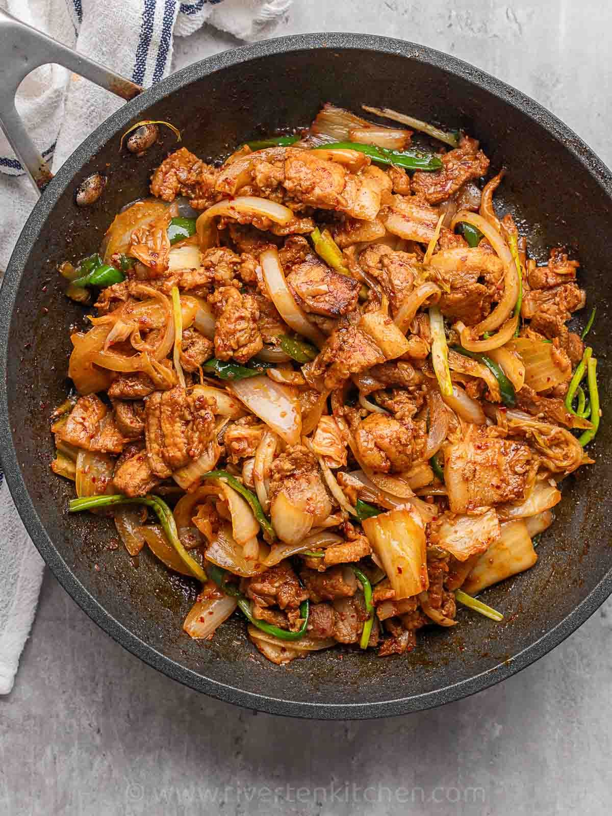 Stir-Fried Korean-Inspired Spicy Pork with Vegetables