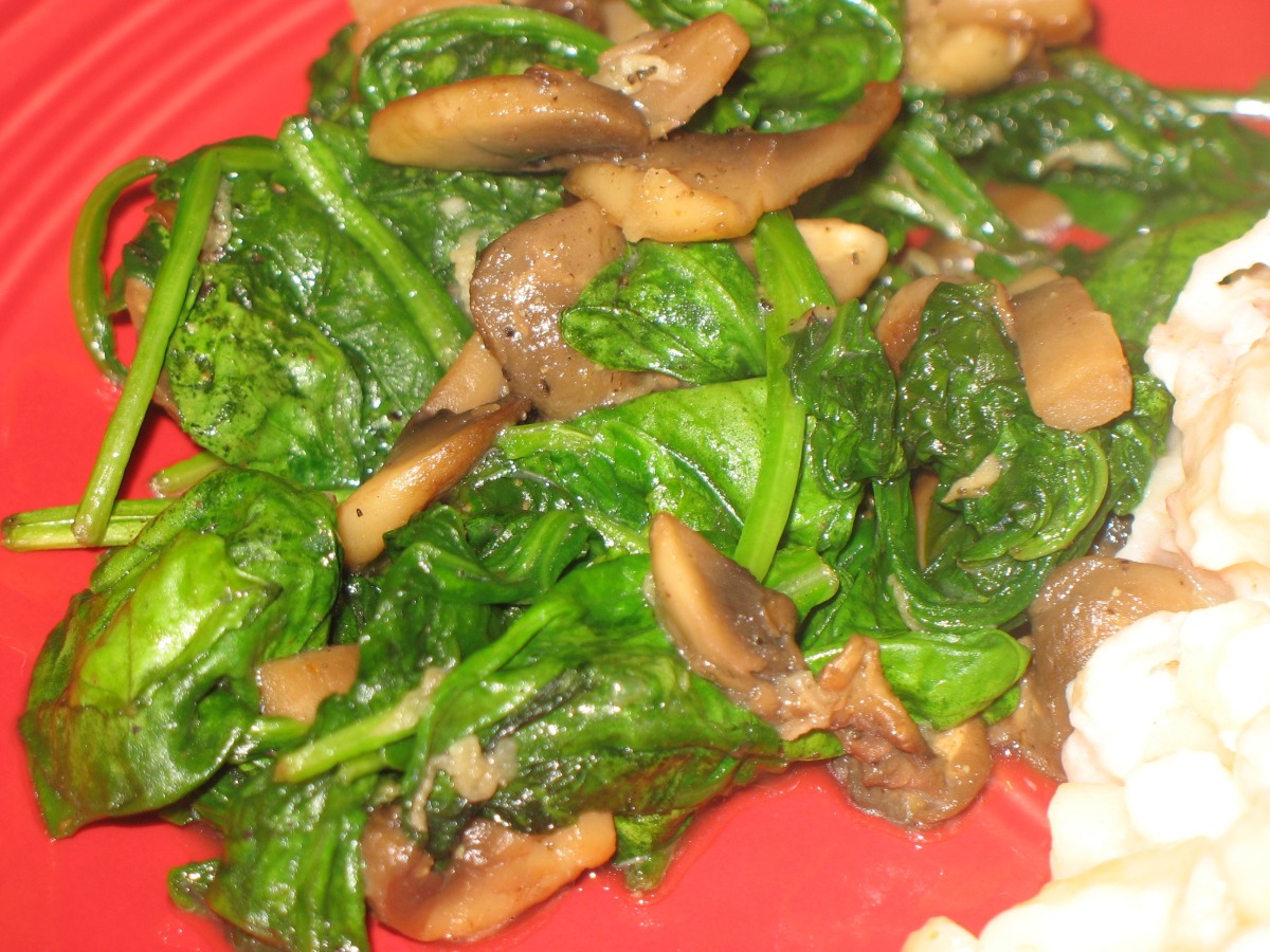 Creamy Garlic Mushrooms with Spinach