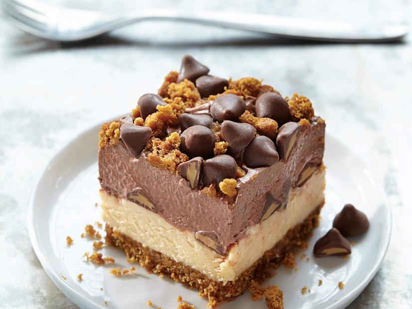 No-Bake Keto Peanut Butter Mousse with Ginger Snap Crumble